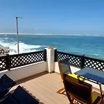 Pequena Baleia 3* 费雷尔
