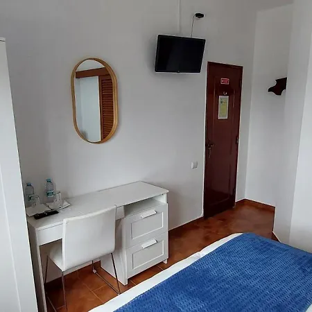 Couette-café Pequena Baleia