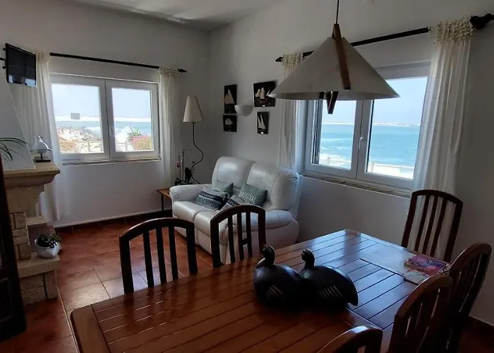 Bed & Breakfast Pequena Baleia 3*